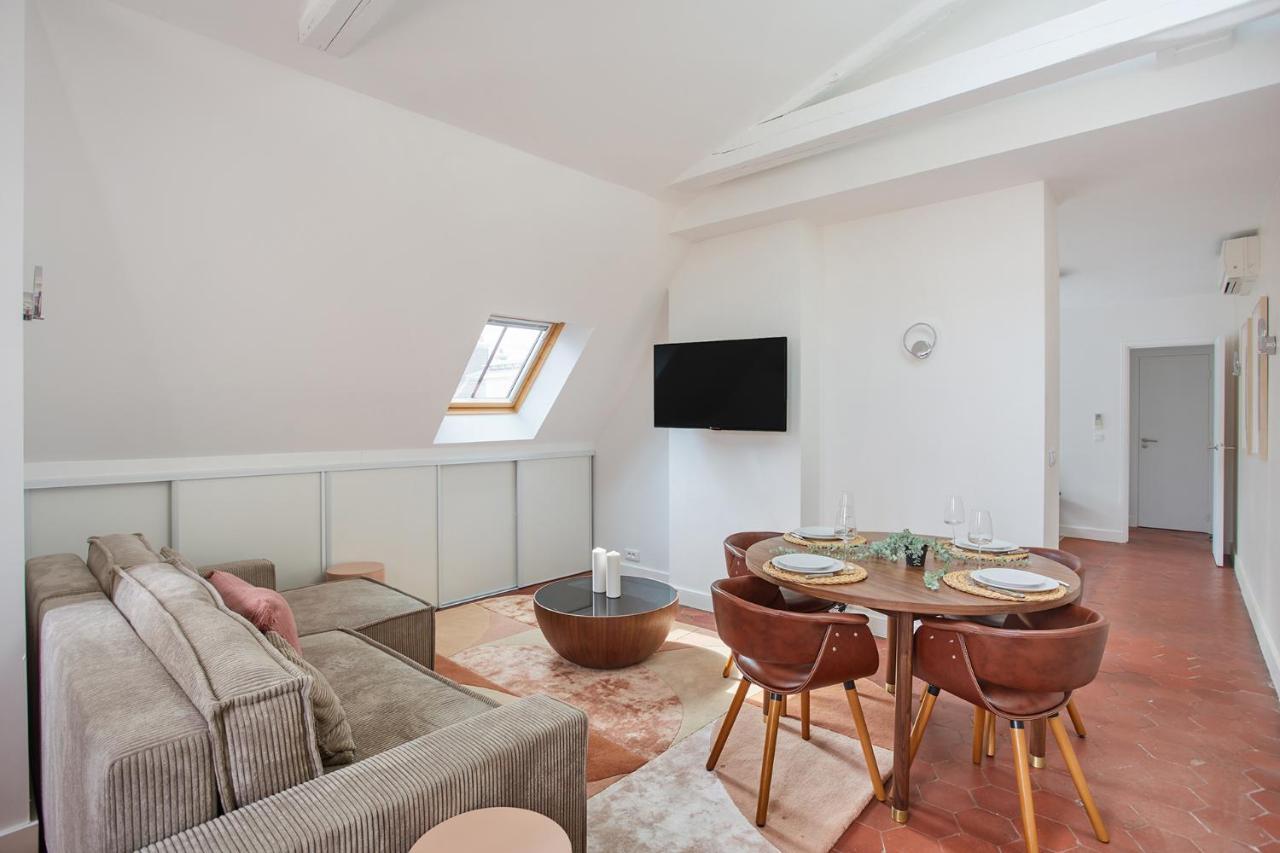 Apartement Montaigne George V By Studio Prestige Παρίσι Εξωτερικό φωτογραφία