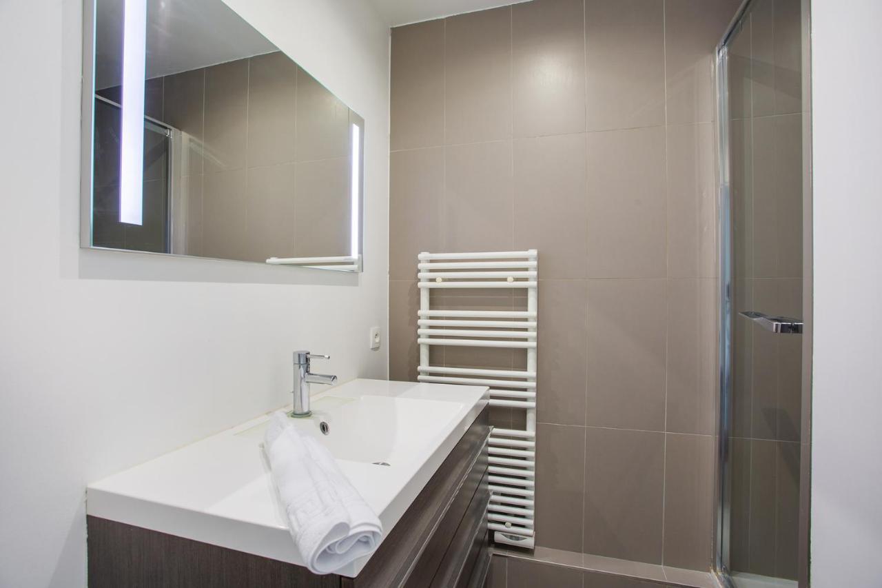 Apartement Montaigne George V By Studio Prestige Παρίσι Εξωτερικό φωτογραφία